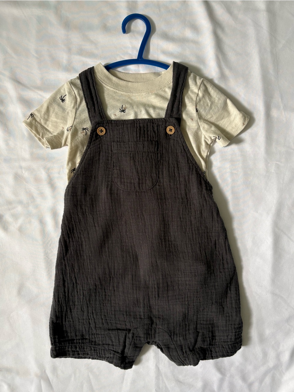 🚙 Baby boy Carter's Brown Cotton Gauze Overall Romper with Cream Tee